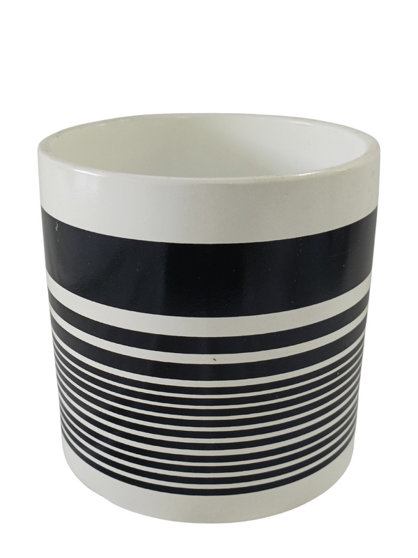 Black Liner Design Pot White &amp; Black